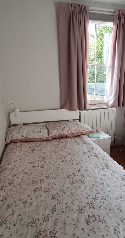 Second bedroom (small double/large single)