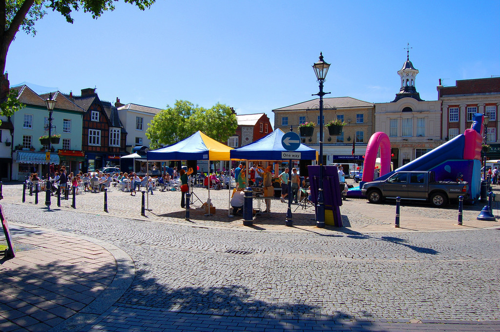 Hitchin market square 