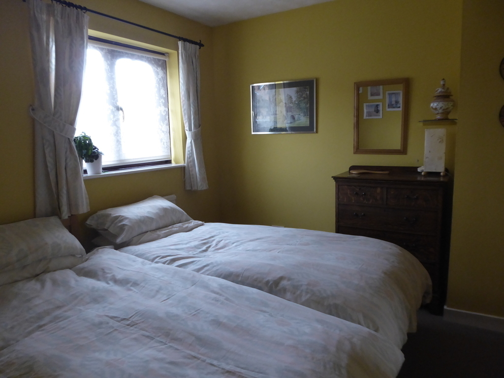 the 2nd bedroom when 2 beds (one is stored under the other) are in use