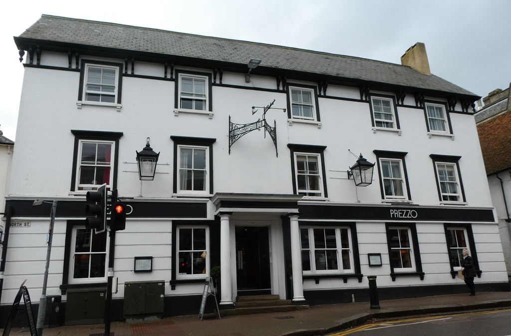 the old George Inn in Bishops Stortford, now an Italian restaurtant called Prezzos