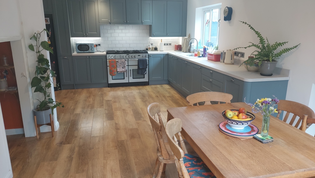 New kitchen