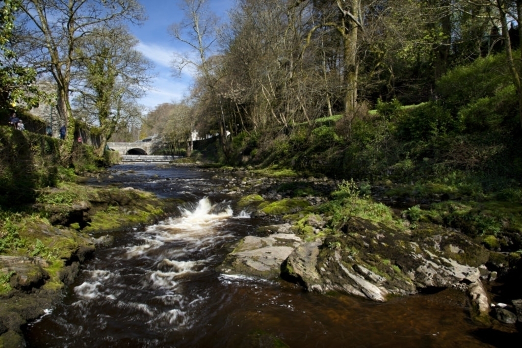 The river flowing through the town