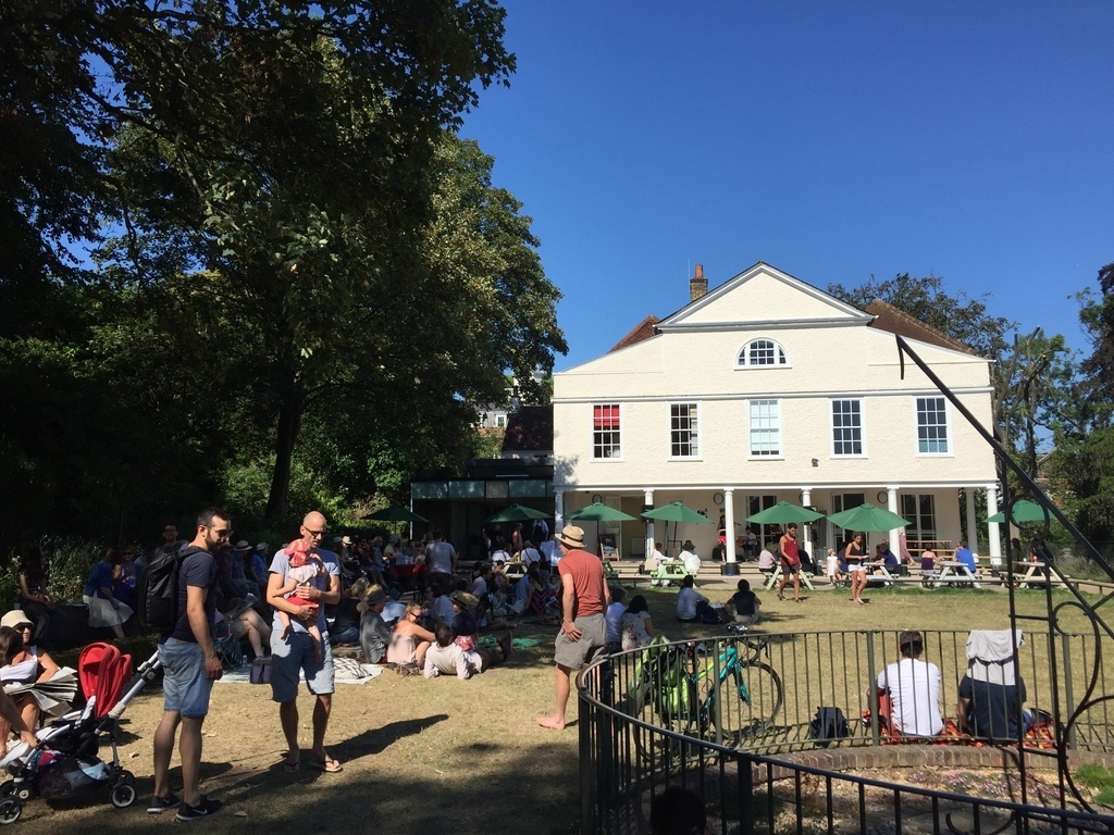 Lauderdale House Cafe in nearby Waterlow Park