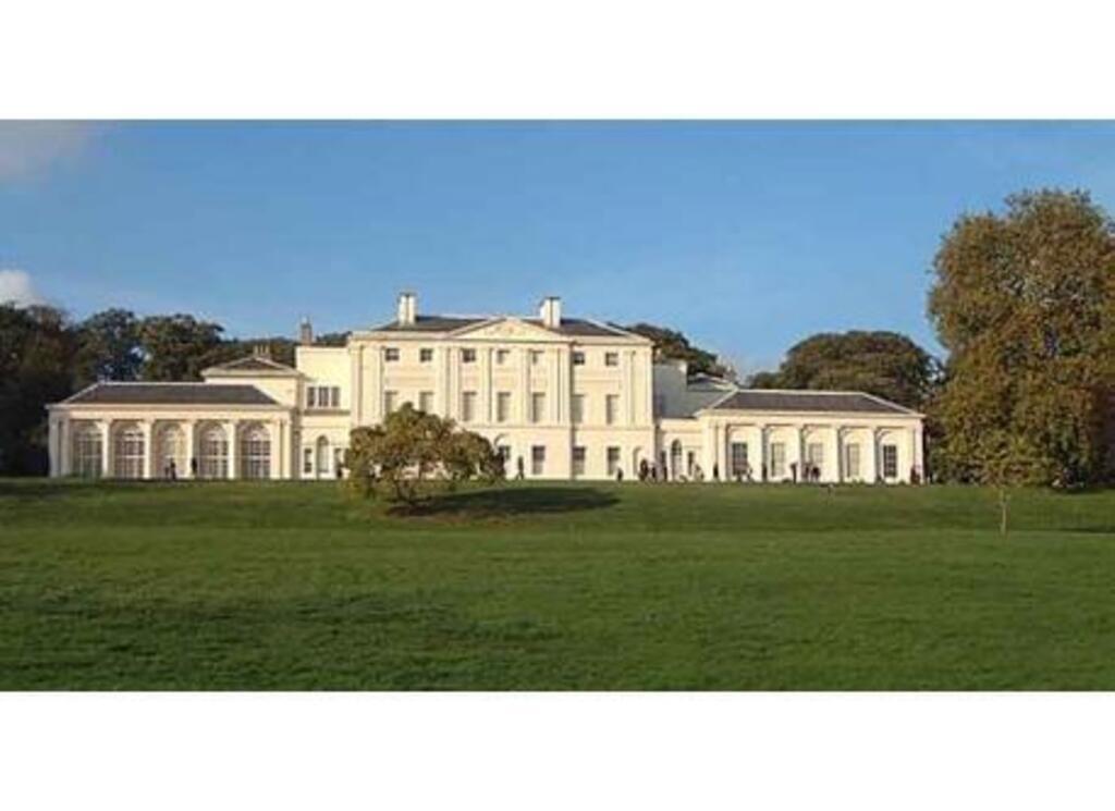 Kenwood House on Hapmstead Heath 