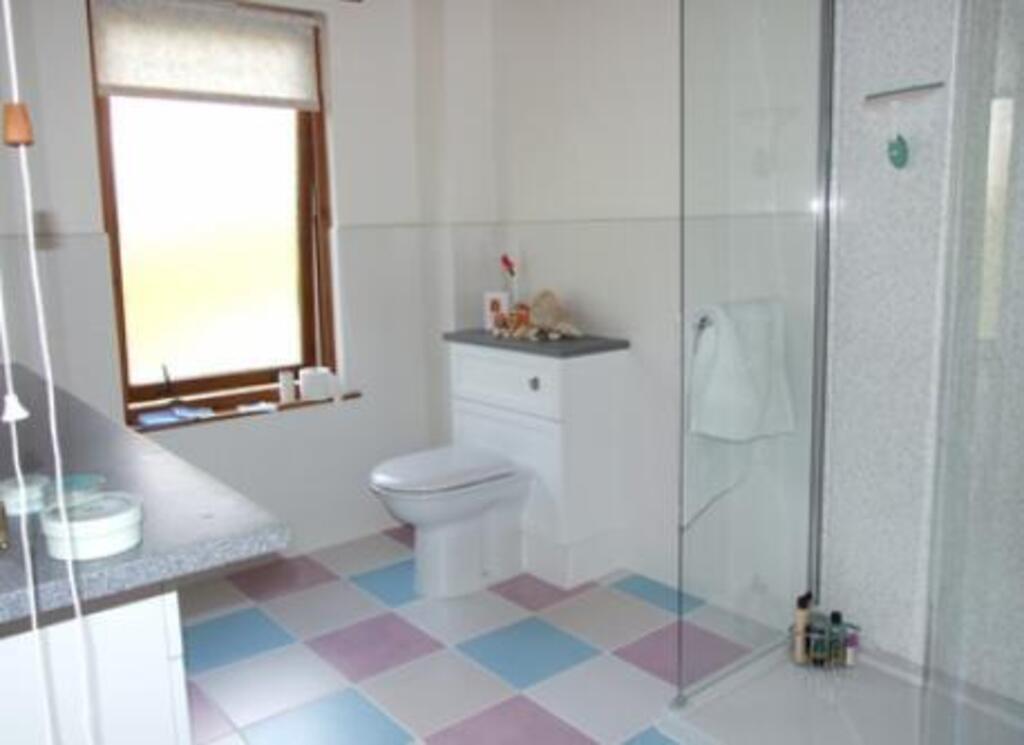 Ensuite Bathroom