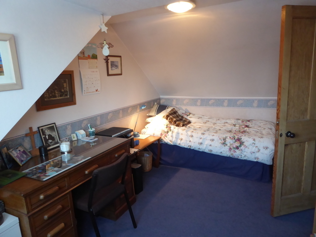 Study/bedroom 3, with single bed