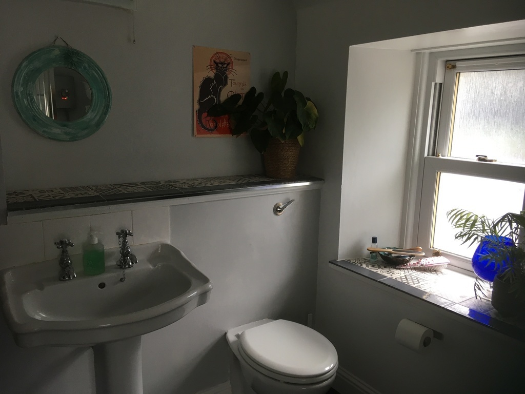 Family Bathroom Second Floor