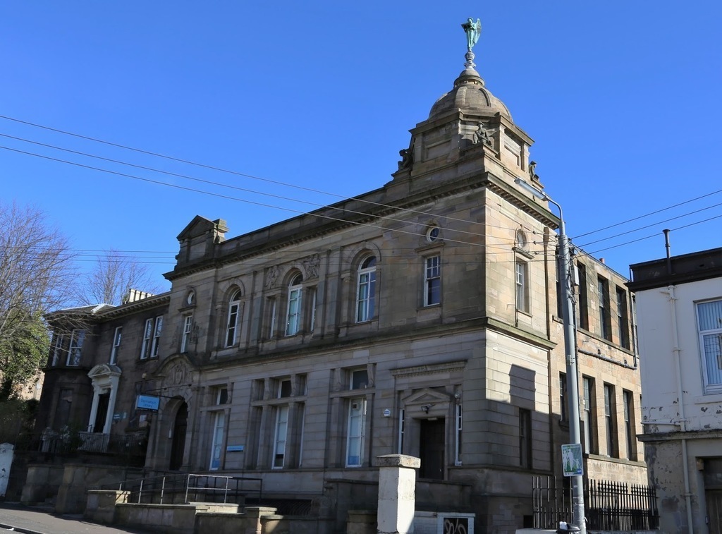 Dennistoun Library