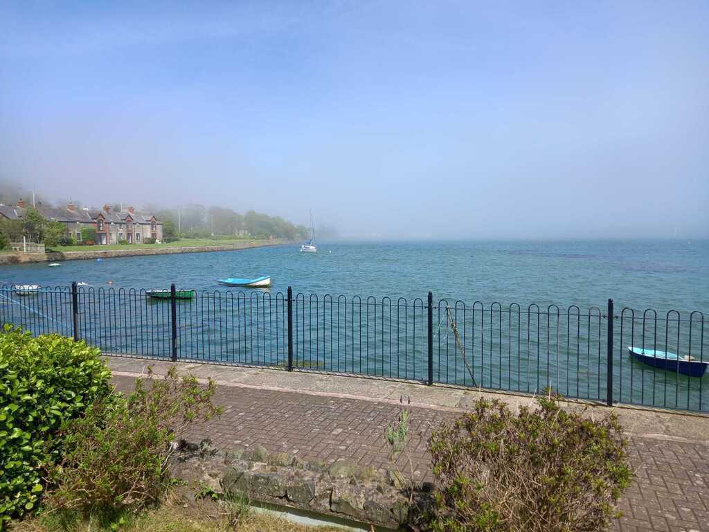 Front view over the bay