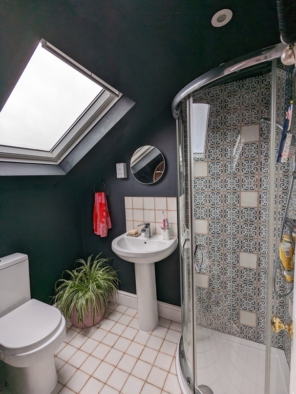 Ensuite Bathroom to Dormer Bedroom