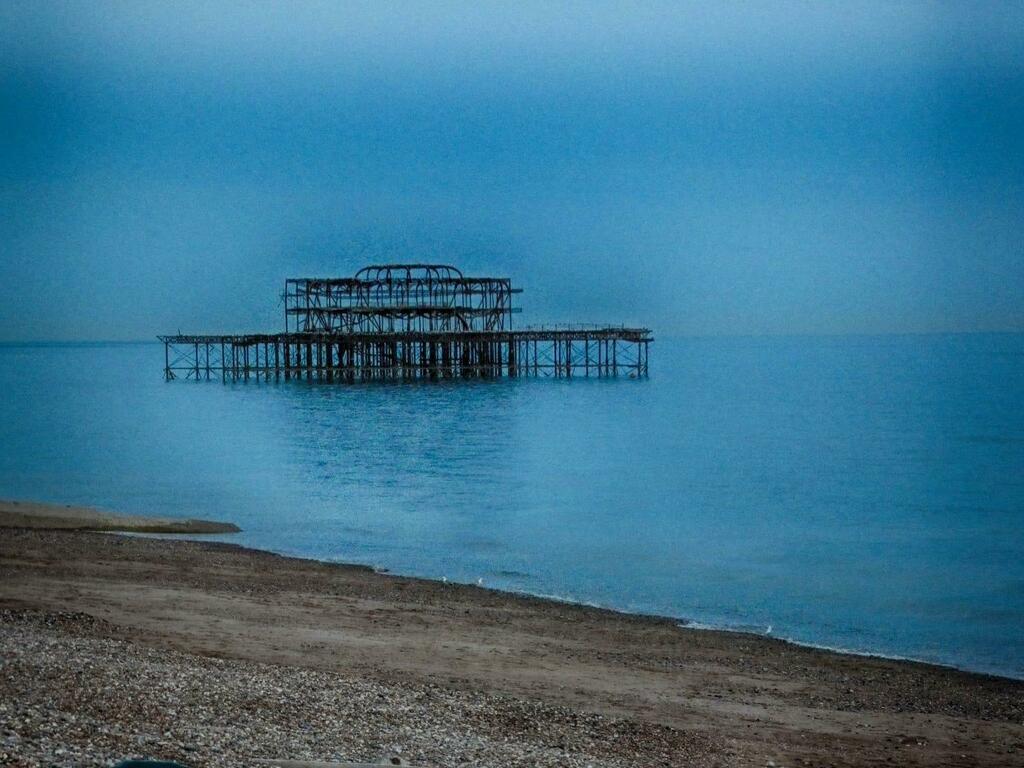 Old Brighton pier