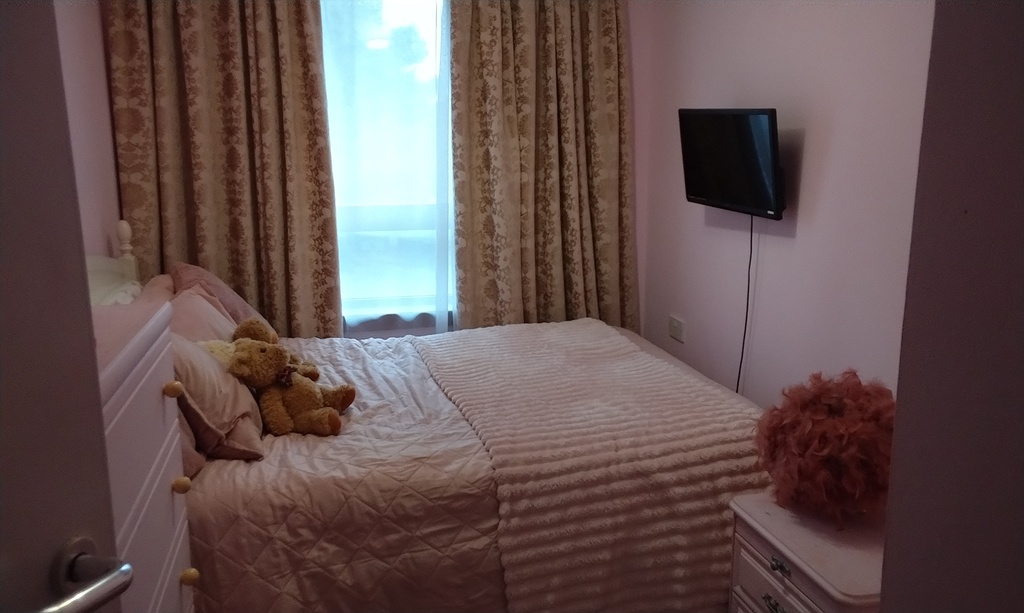 Child Bedroom 4