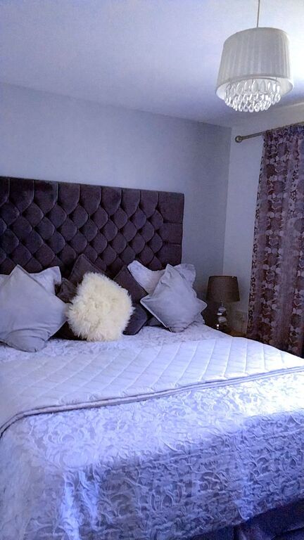 Guests Bedroom 