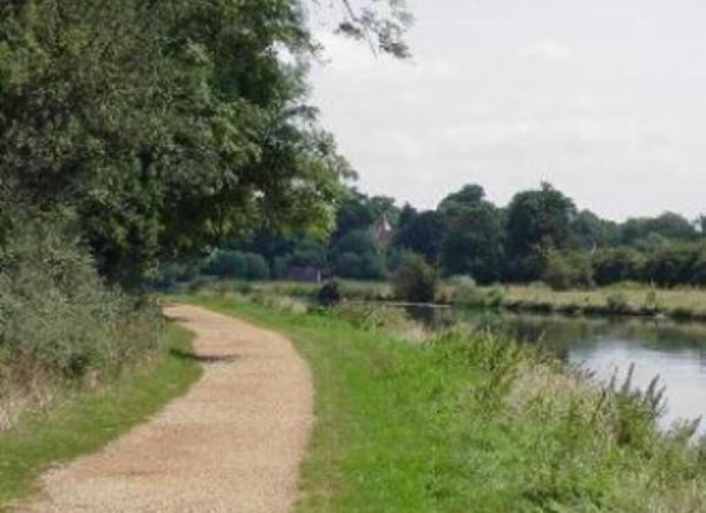 The tow path near our home (250m)