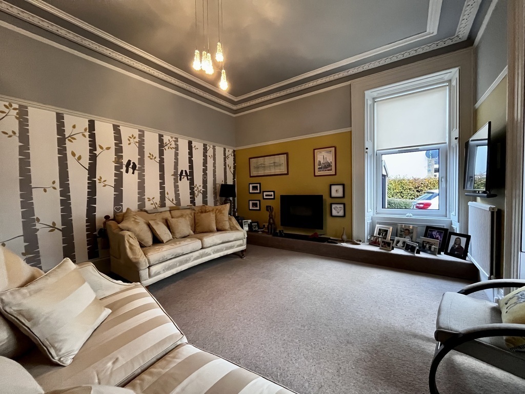 Newly decorated lounge 