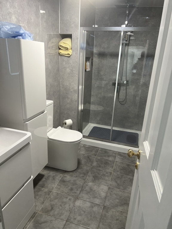 Upstairs bathroom (shower)