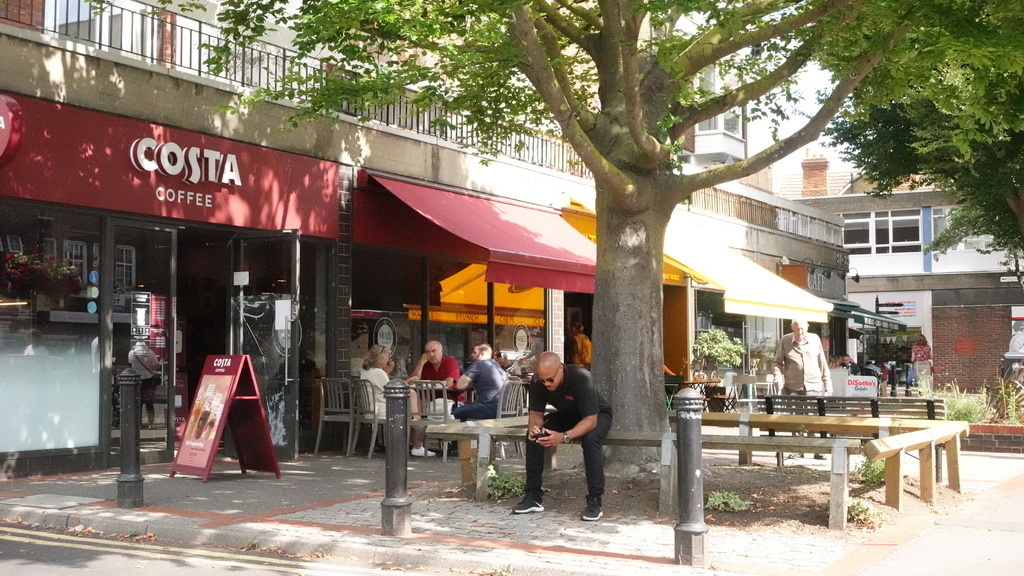Costa Coffee - cafe on Carshalton High Street