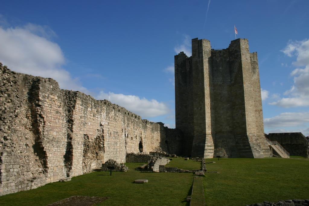 12th-cent. Conisbrough Castle