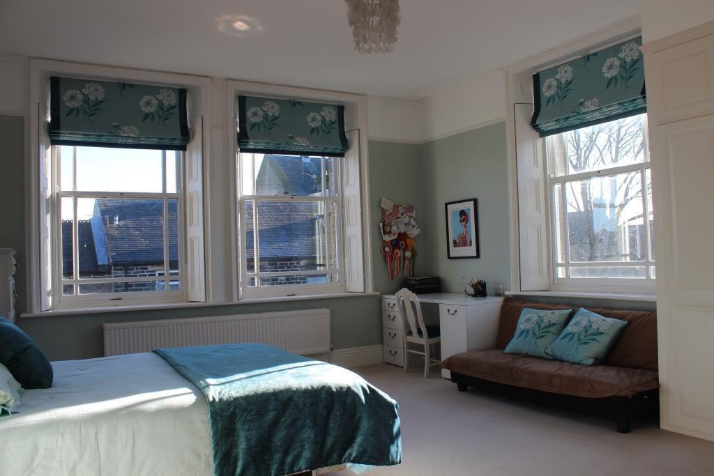 Middle floor bedroom no. 3