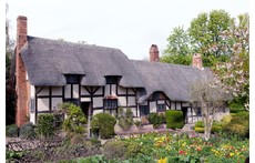 Ann Hathaway's cottage, Stratford-upon-Avon - 20 mins' drive