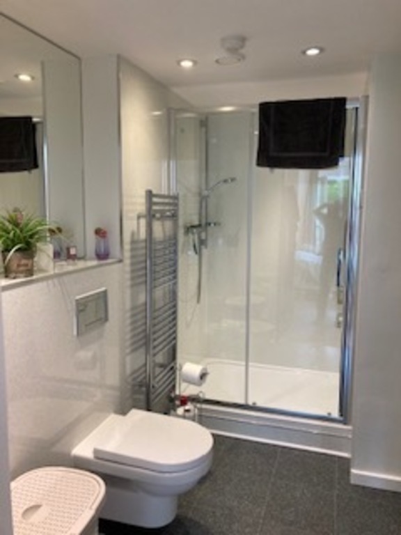 Ensuite bathroom