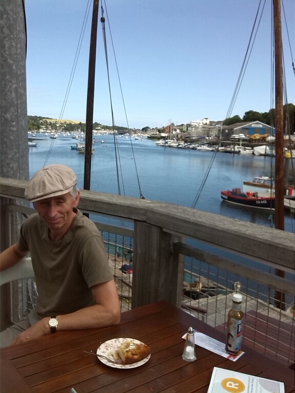 Muddy Beach local  cafe with estuary view