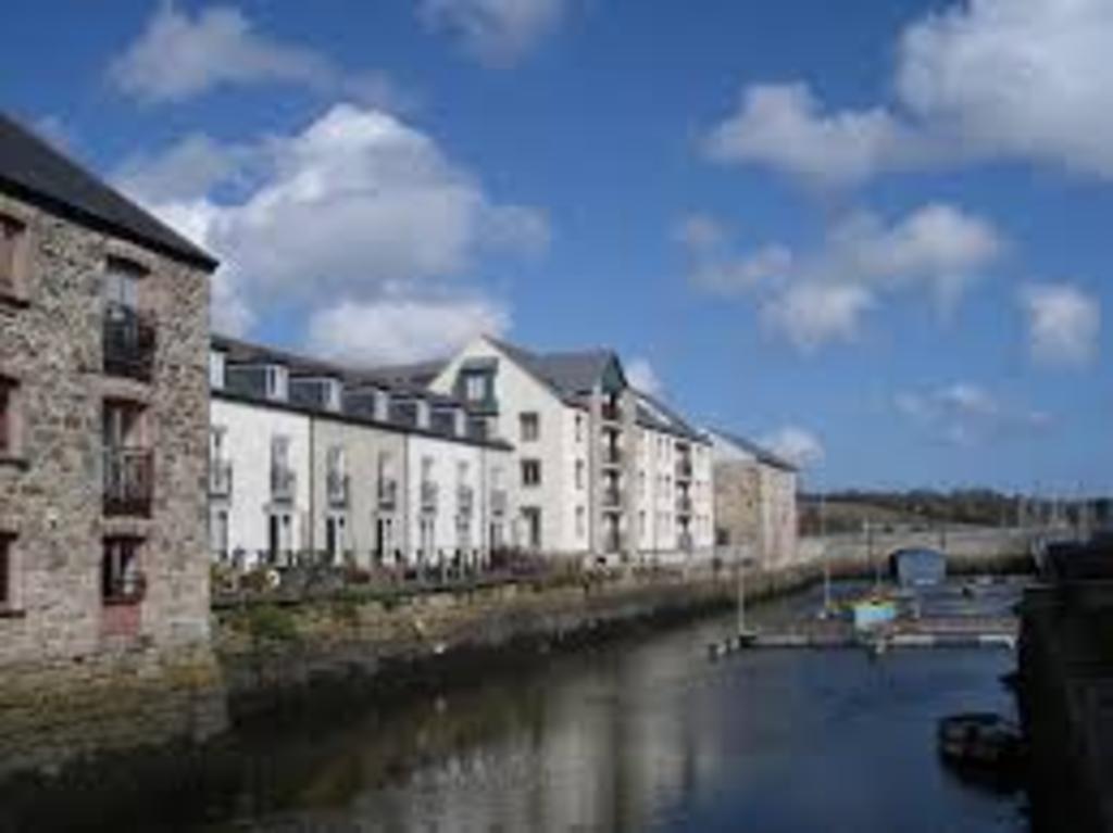 Penryn - Harbour Village