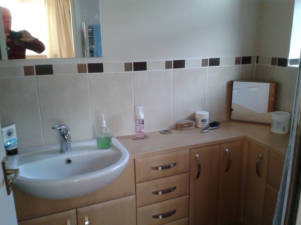 En-suite bathroom