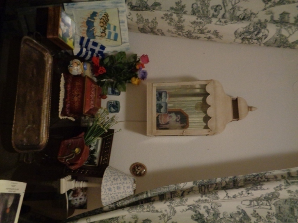 SINGLE BED ROOM-OFFICE