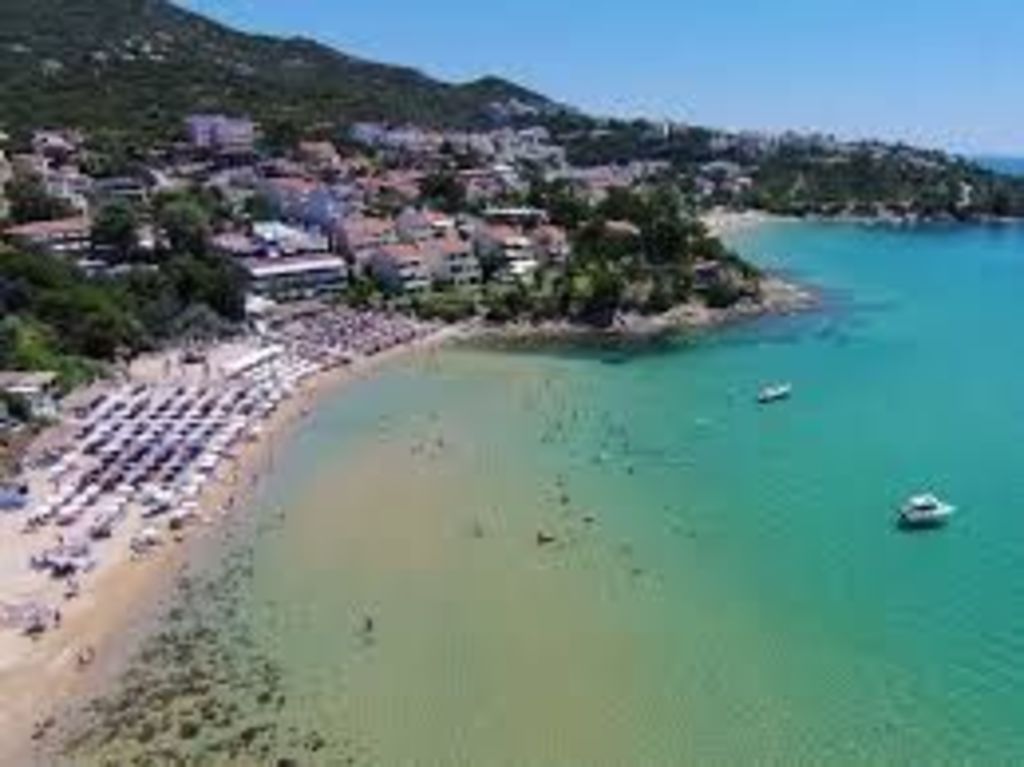 THE COVE  AT THE BACK IS OUR BEACH, GLASTRES.THE FRONT BEACH IS WHERE ''NAVAGOS'' TAVERN IS