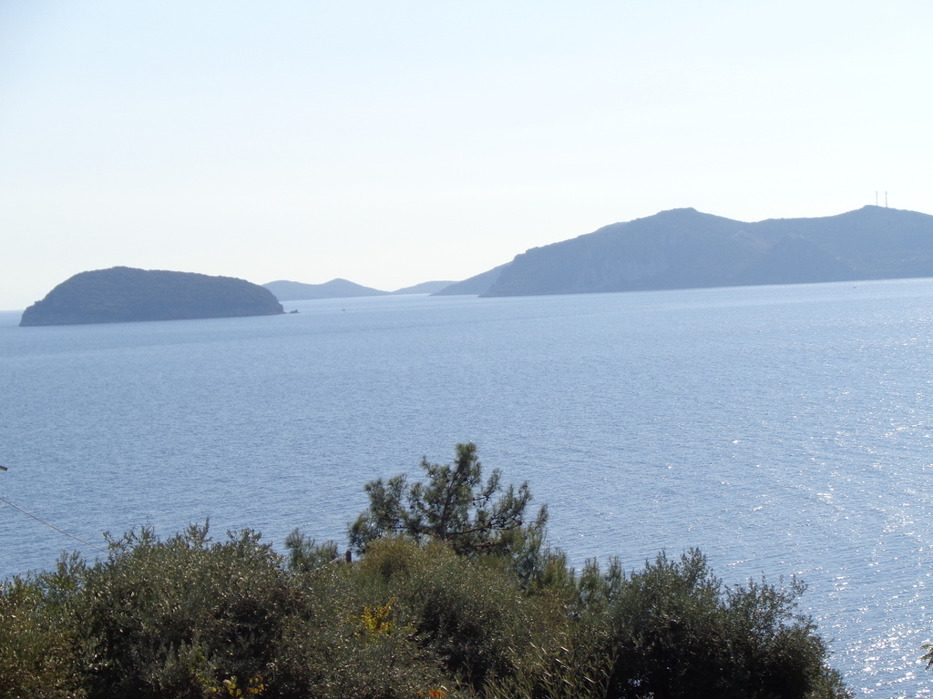  A SEA VIEW WHILE STROLLING  FROM US TO PALIO'S TAVERNAS,,BY THE SIDE WALK