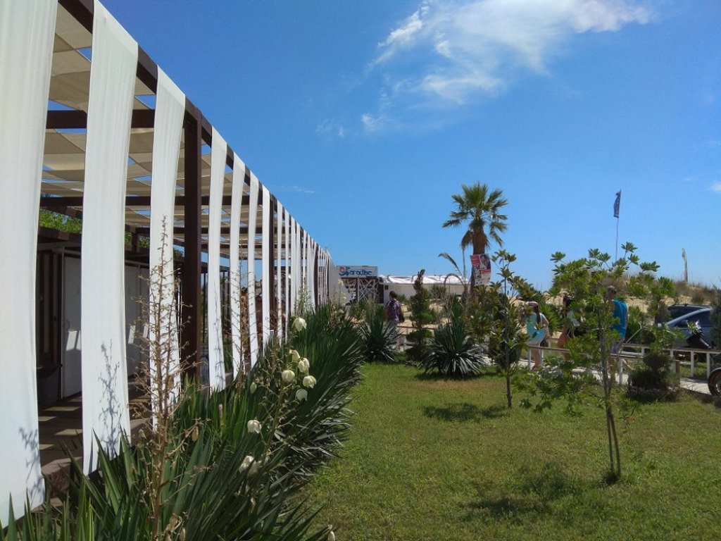 AMMOLOFI  - BEACH BAR