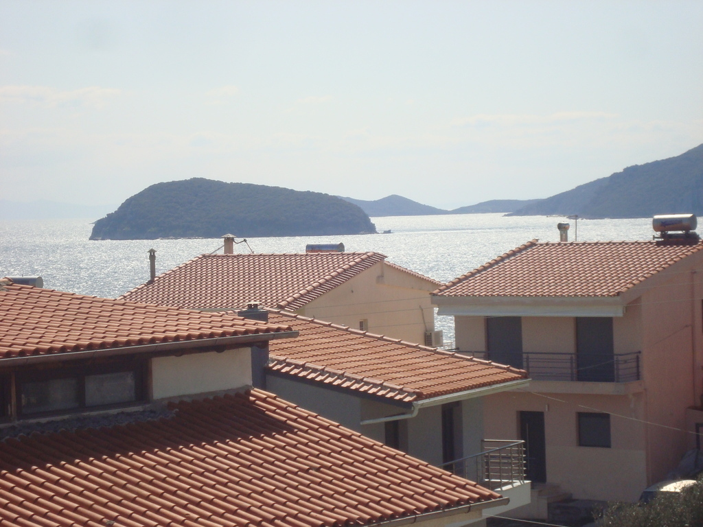 views from the top of the house---climb the metalic ladder at the  doublle bedrom's balcony