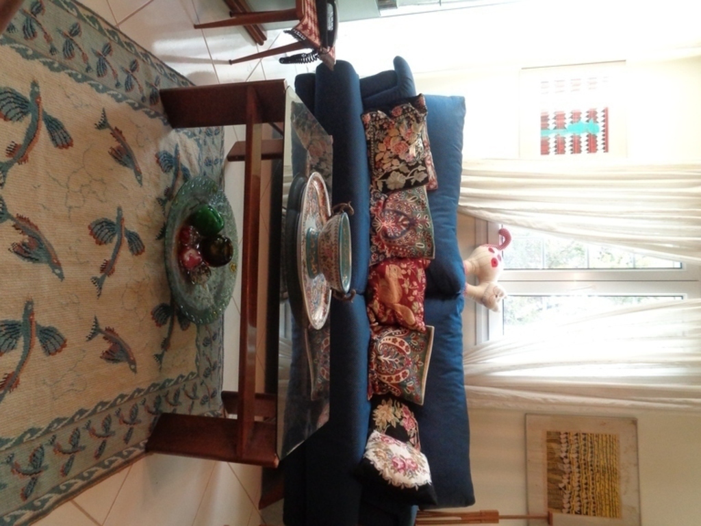 second sitting-middle floor