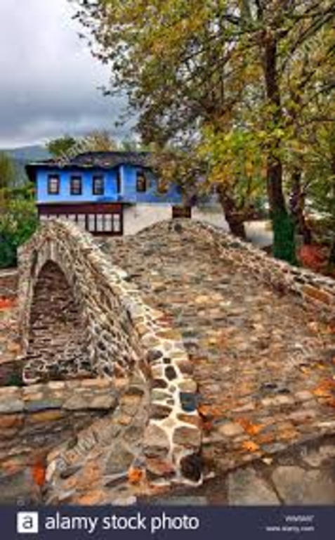 MOYSTHENI    village on foothills of PANGEON MOUNTAIN