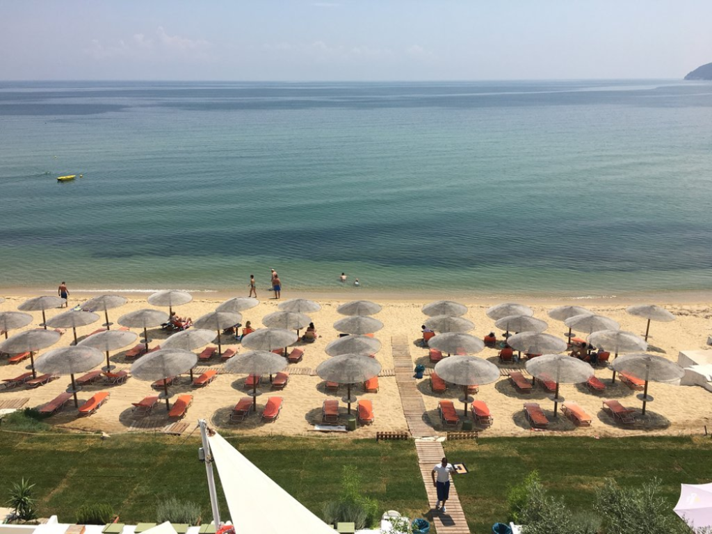 PALIO-BEACH NEXT TO   LOCAL  CHURCH...AKTI HOTEL -COFFES  AND  BAR