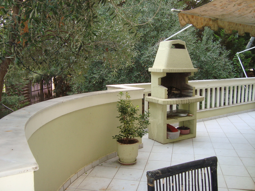 bbq and terrase ..middle floor