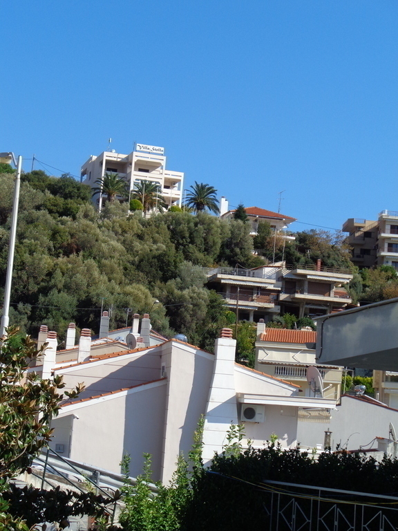 a view  till the high neighbourhoods of PALIO...you can reach these neighbourhoods  clibing a cement uphill, just across to us