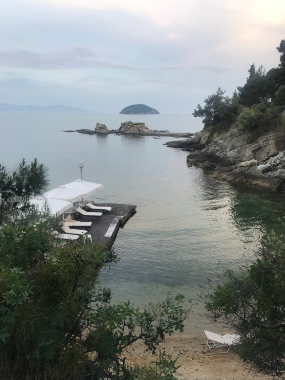 VILLA ROMANTICA'S COVE