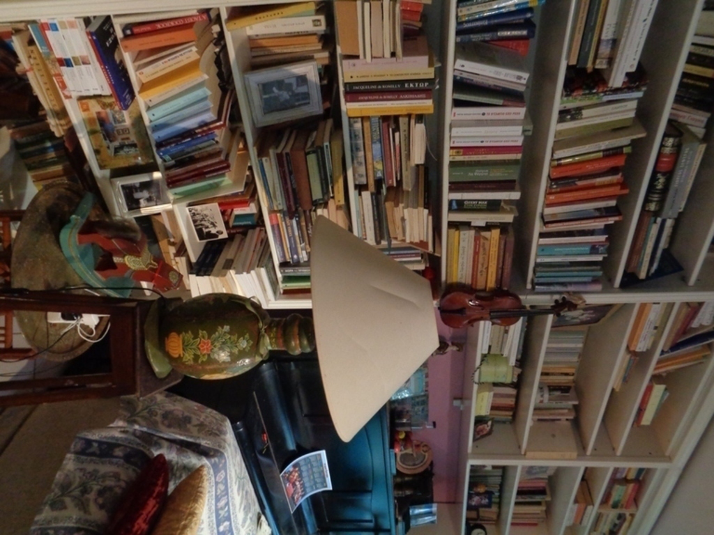 groundfloor's library   greek books!!..