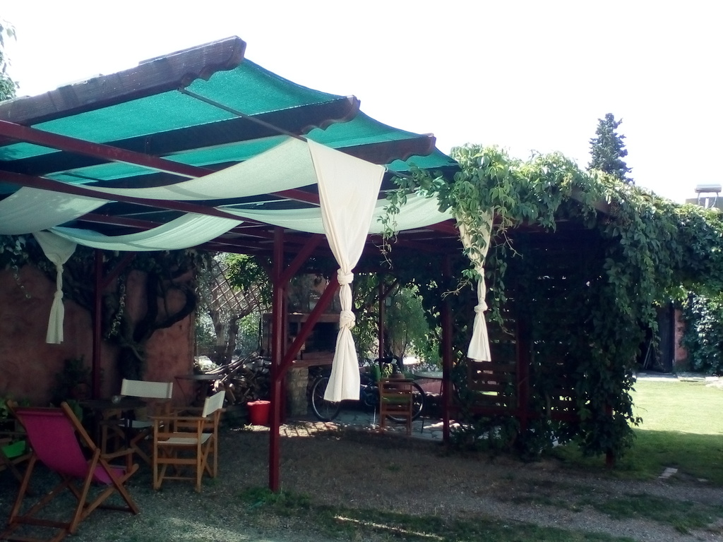 Your private garden and point for the car