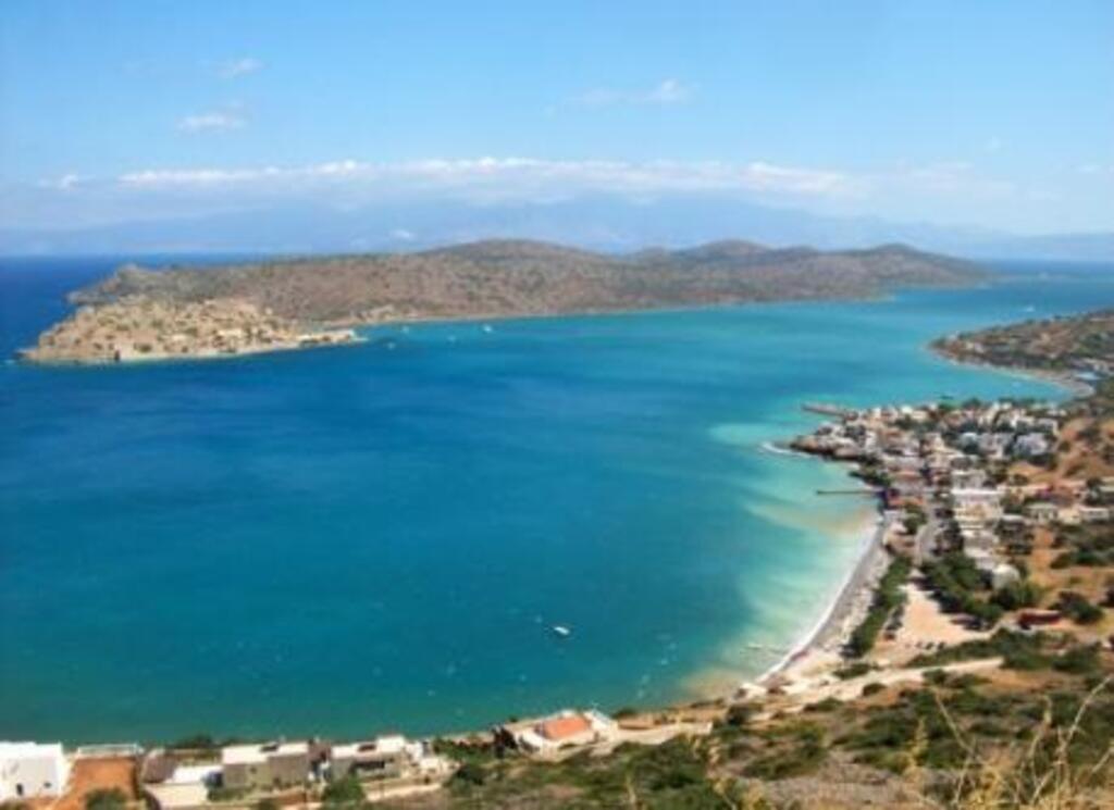 Plaka beach,10 km from Fourni-Crete