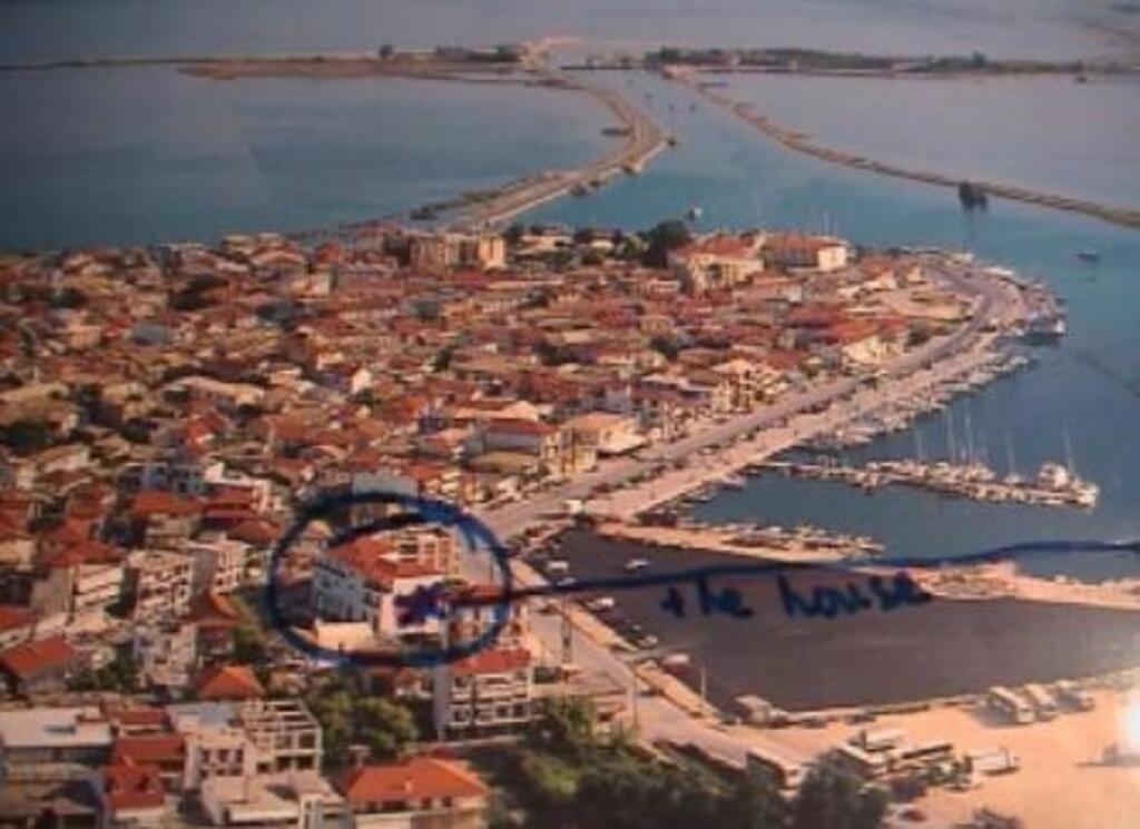 CITY OF LEUKAS - House and Harbour