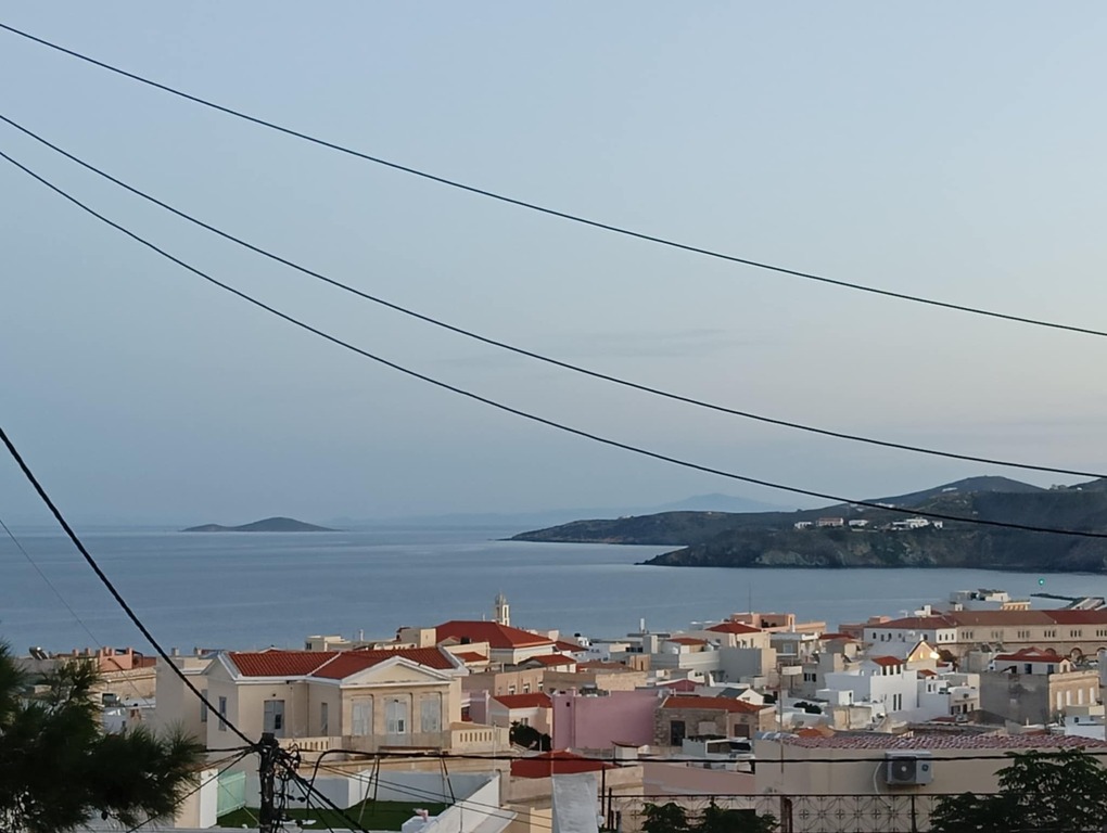 Η θέα, έξω από την εξώπορτα του σπιτιού.