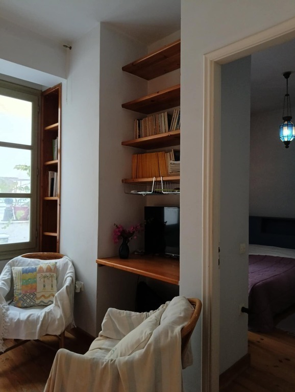 Τμήμα από το μικρό καθιστικό.