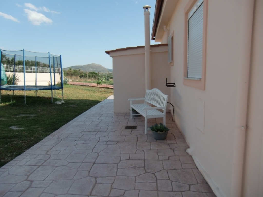 Frontside of the house.