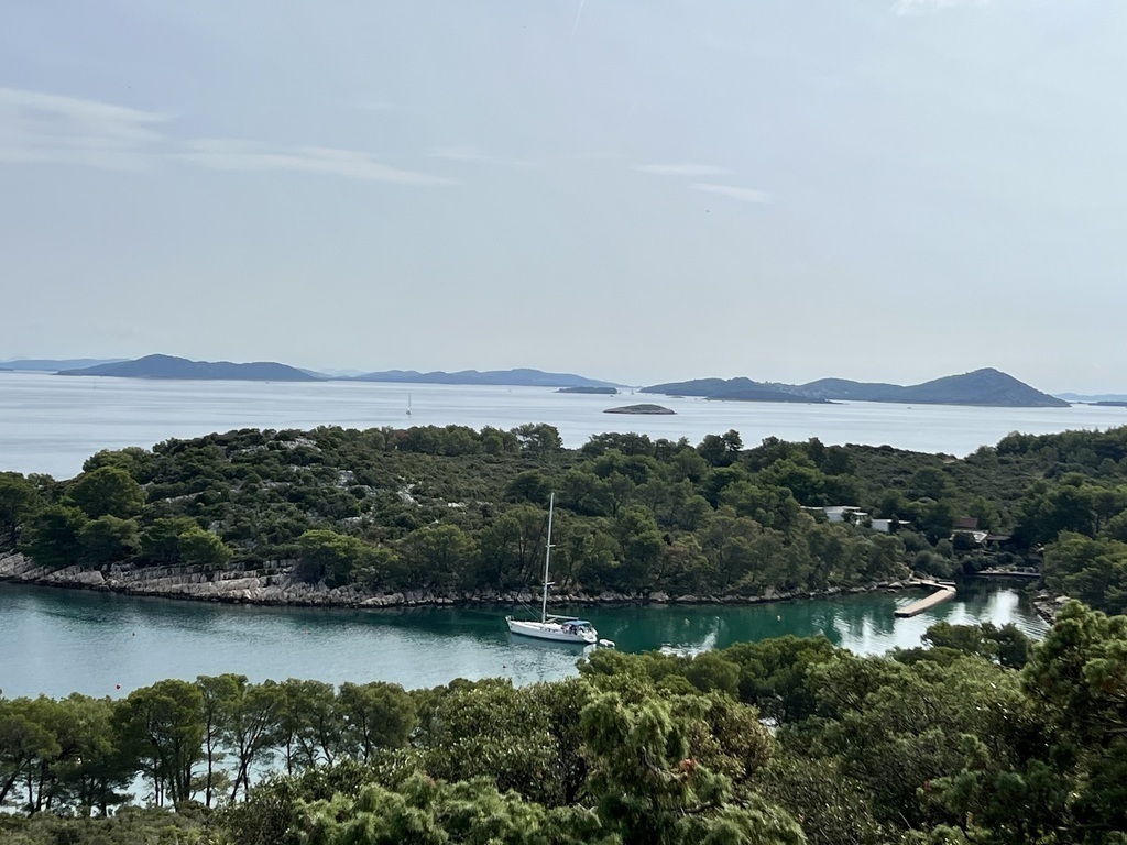 View from the Pustograd trail