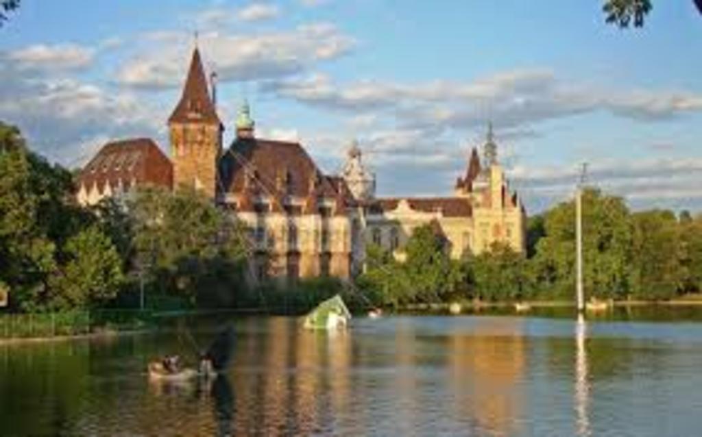 Vajdahunyad Castle