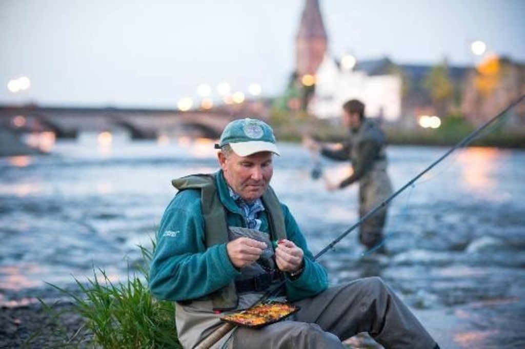 Salmon fishing on the river Moy ballina