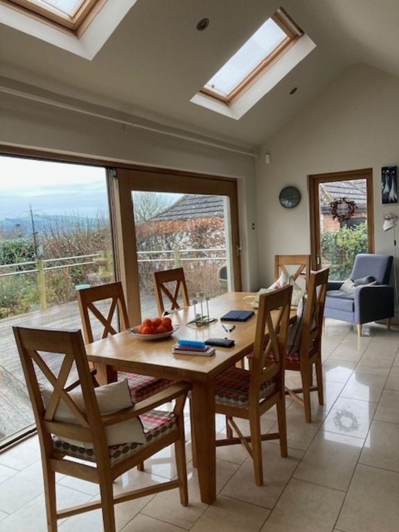 Dining area in kitchen